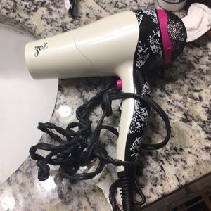 Zoe Blow Dryer